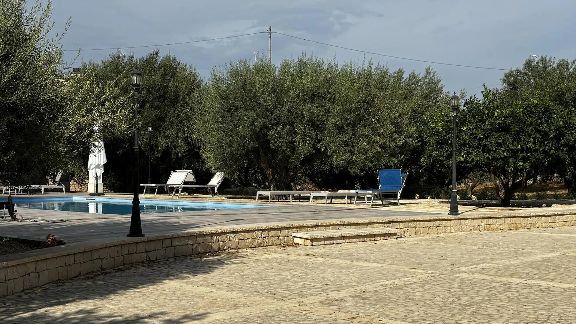 Villa Bartolomeo contacts